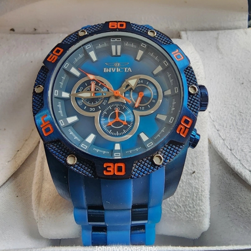 Invicta Men's Speedway Watch Model 40055 Display Box Included SiliconeBand Works